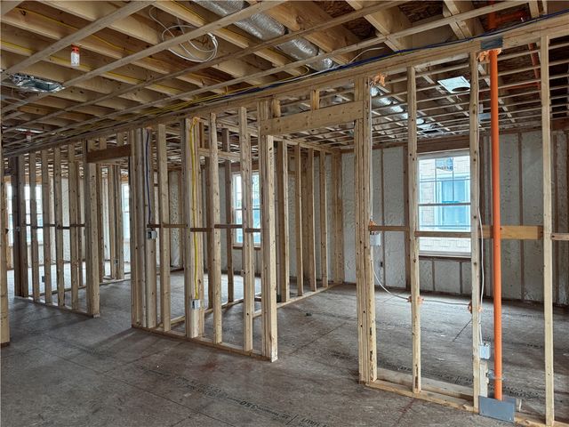 549 Douglas Avenue, Providence, RI 02908