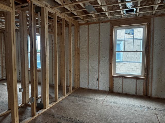 549 Douglas Avenue, Providence, RI 02908