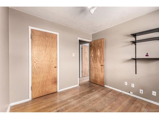 40 Dover St, Lakewood, CO 80226