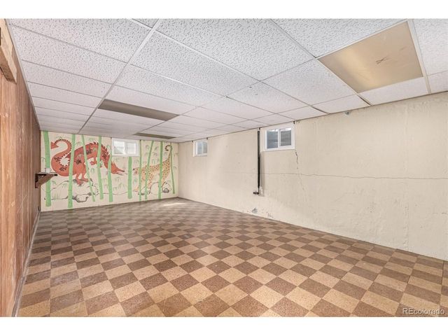 40 Dover St, Lakewood, CO 80226