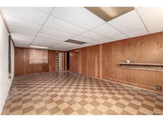 40 Dover St, Lakewood, CO 80226