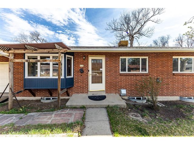 40 Dover St, Lakewood, CO 80226