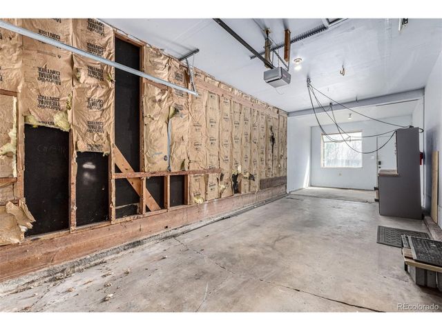 40 Dover St, Lakewood, CO 80226