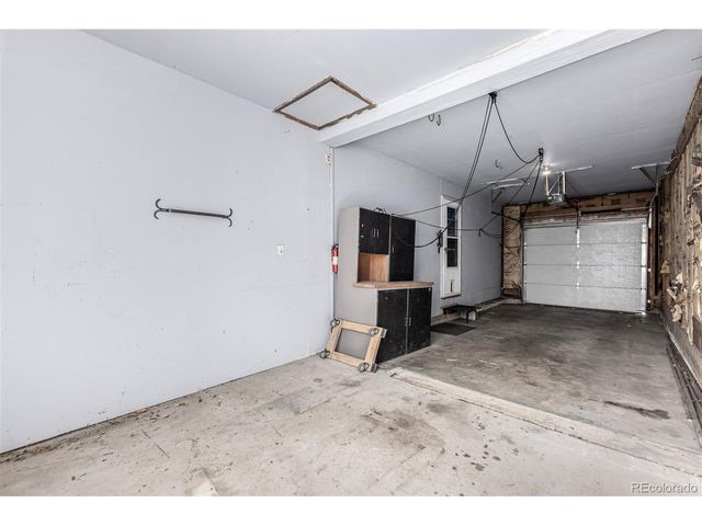 40 Dover St, Lakewood, CO 80226