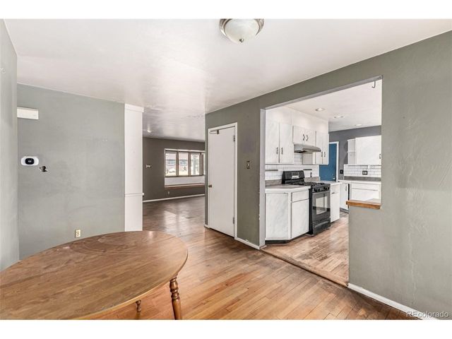 40 Dover St, Lakewood, CO 80226