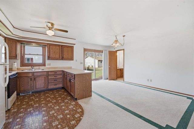 637 E SCOTT STREET, Fond Du Lac, WI 54935