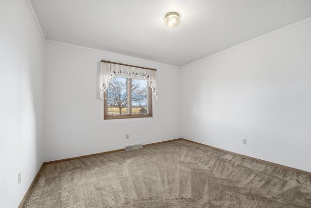 637 E SCOTT STREET, Fond Du Lac, WI 54935