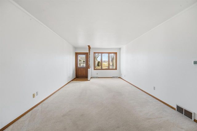 637 E SCOTT STREET, Fond Du Lac, WI 54935