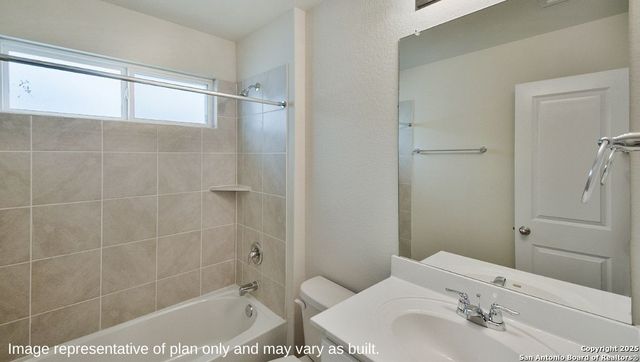 12534 Gral Bustamante, Converse, TX 78109