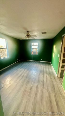 604 E Freeman, Davis, OK 73030