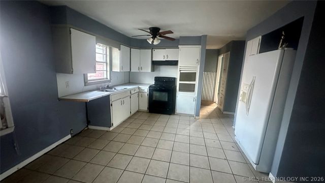 604 E Freeman, Davis, OK 73030