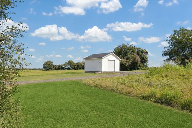 1009 Century Terrace Terrace, Brenham, TX 77833