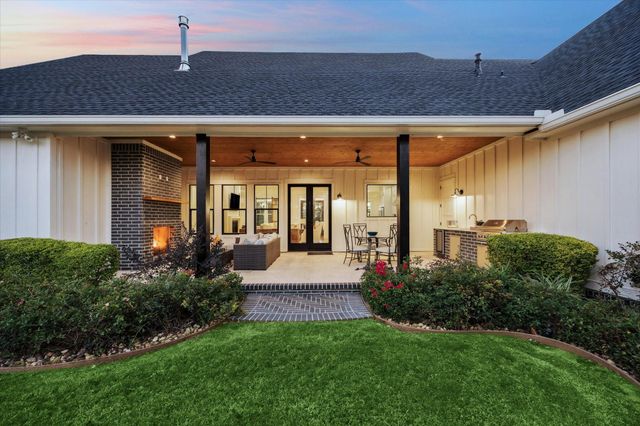 1009 Century Terrace Terrace, Brenham, TX 77833