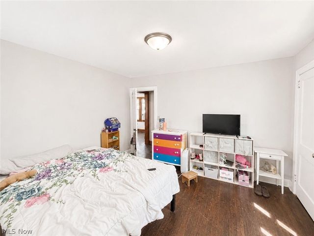 3735 Elbertus Avenue, Youngstown, OH 44507