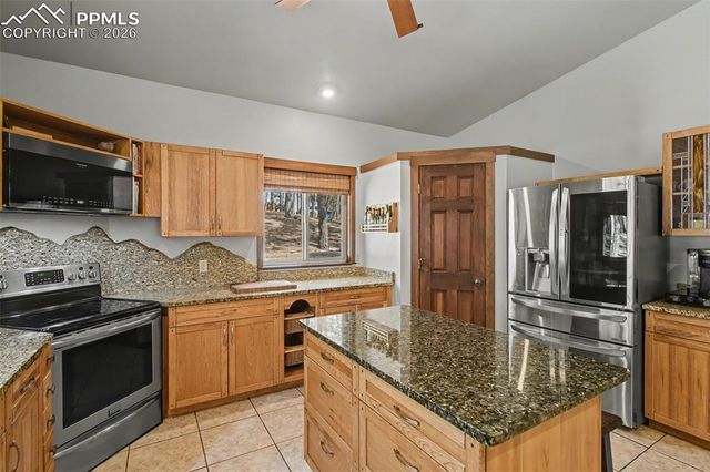 230 Blue Garter Way, Monument, CO 80132