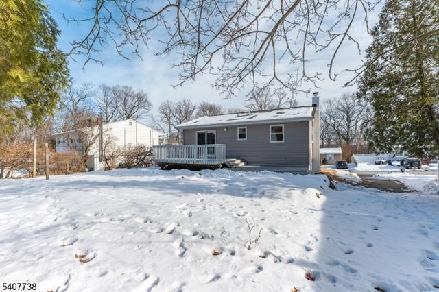342 Dupont Ave, Hopatcong Boro, NJ 07843