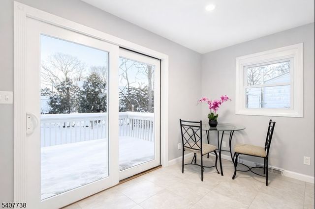 342 Dupont Ave, Hopatcong Boro, NJ 07843