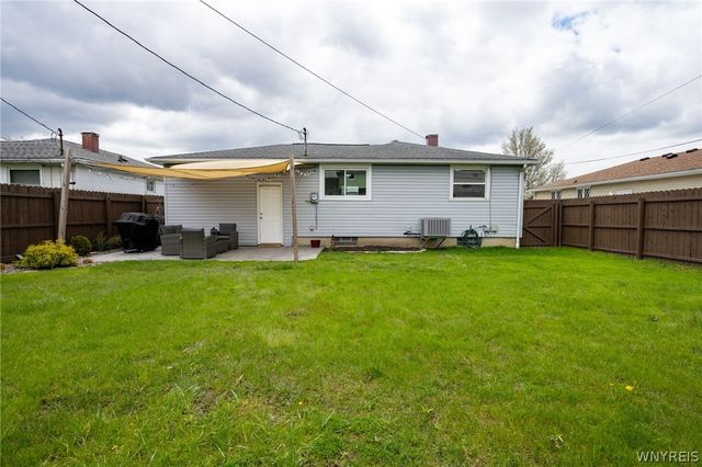 76 East Cherbourg Drive, Cheektowaga, NY 14227
