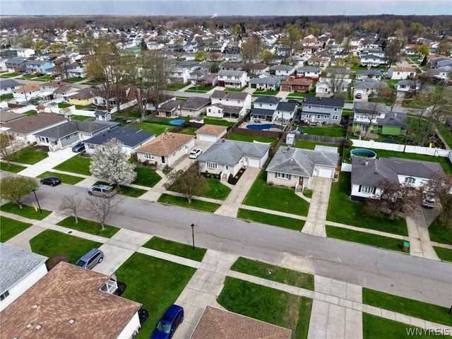 76 East Cherbourg Drive, Cheektowaga, NY 14227
