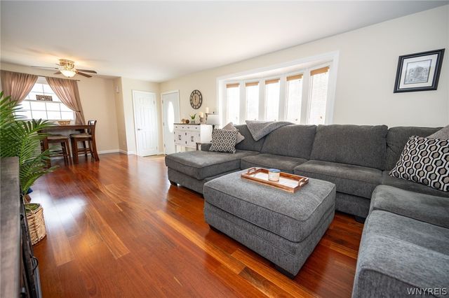 76 East Cherbourg Drive, Cheektowaga, NY 14227