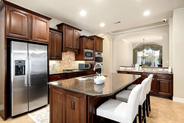 2406 Brandyshire Drive, Katy, TX 77494