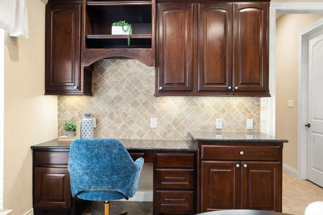 2406 Brandyshire Drive, Katy, TX 77494