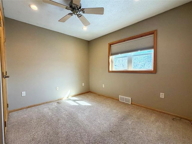 35 Phipps Avenue, Rice Lake, WI 54868