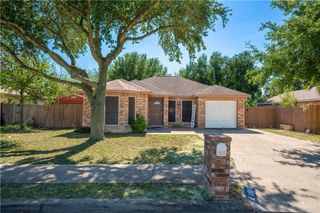 1508 E Rabbit Run Avenue, Alton, TX 78573