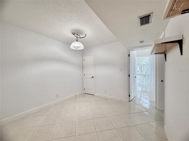 7400 SUN ISLAND DRIVE S 111, South Pasadena, FL 33707