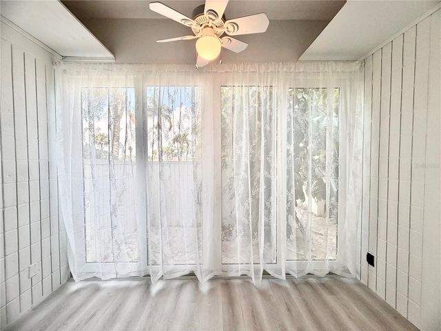 7400 SUN ISLAND DRIVE S 111, South Pasadena, FL 33707