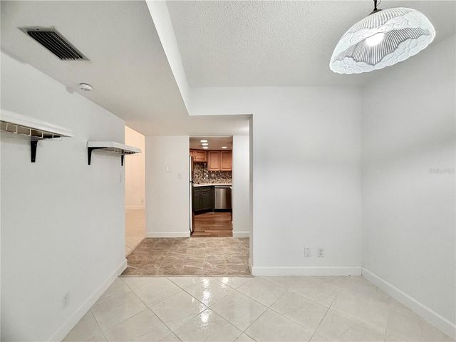 7400 SUN ISLAND DRIVE S 111, South Pasadena, FL 33707