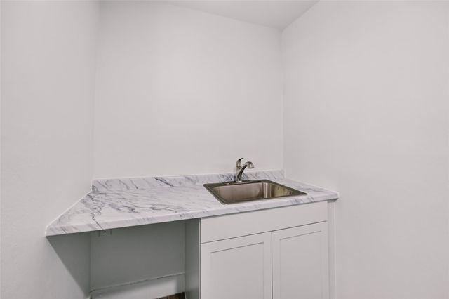 1403 Clifford Ave, Austin, TX 78702