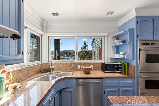 28019 North Shore Road, Lake Arrowhead, CA 92352