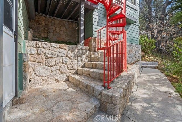 28019 North Shore Road, Lake Arrowhead, CA 92352