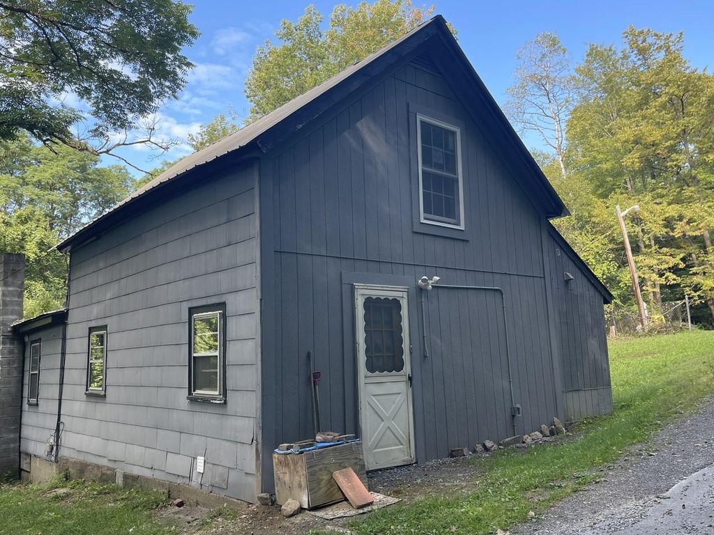 20-22 Green Road, Walpole, NH 03609