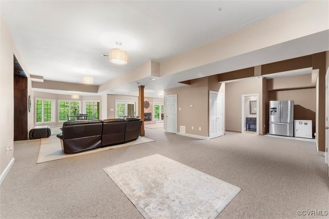 6189 Fire Ln, Mechanicsville, VA 23116