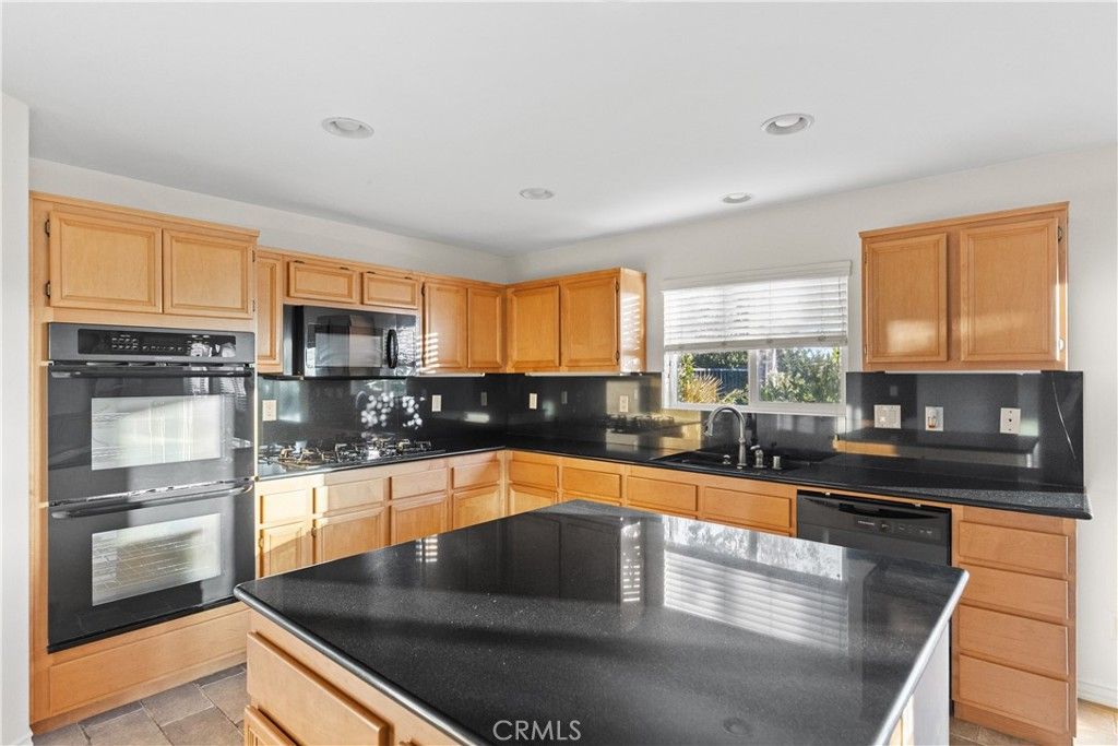 29351 Deerfield Circle, Murrieta, CA 92563 — photo 2