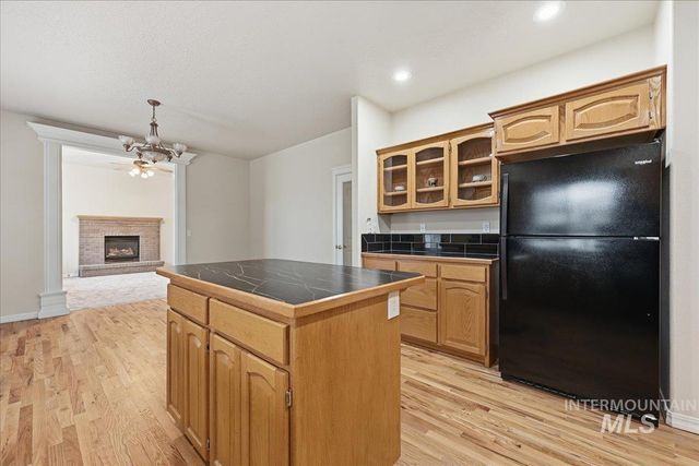 3036 S Grimes Creek Ave, Meridian, ID 83642