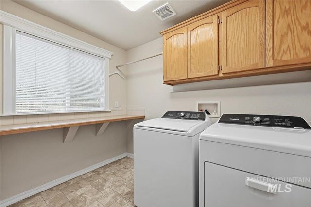 3036 S Grimes Creek Ave, Meridian, ID 83642