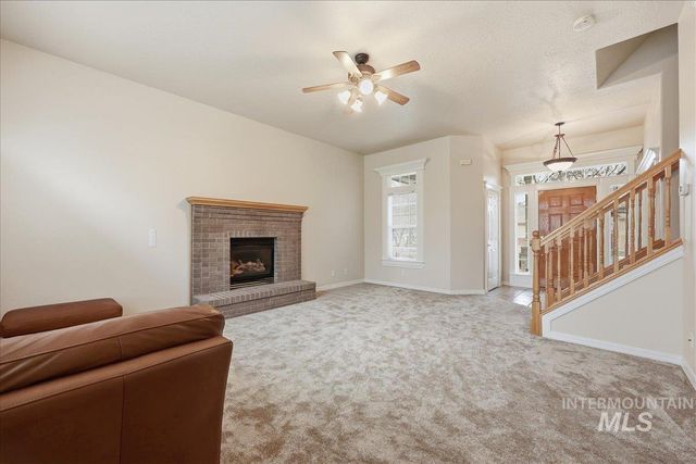 3036 S Grimes Creek Ave, Meridian, ID 83642