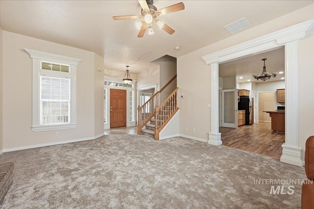 3036 S Grimes Creek Ave, Meridian, ID 83642