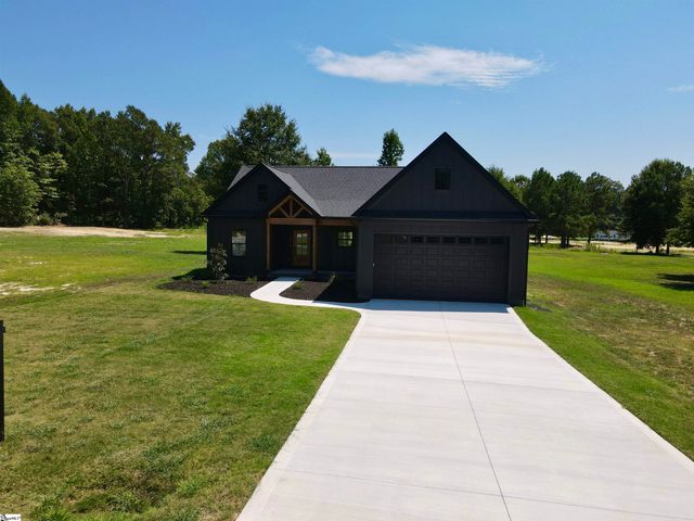 408 Edgewood Drive, Belton, SC 29627