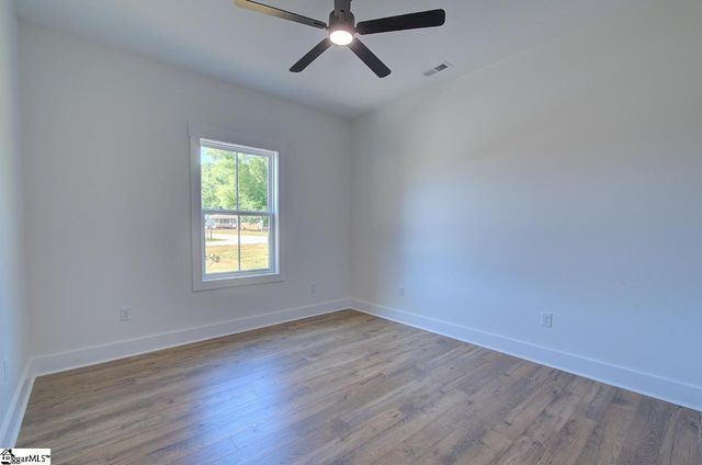 408 Edgewood Drive, Belton, SC 29627