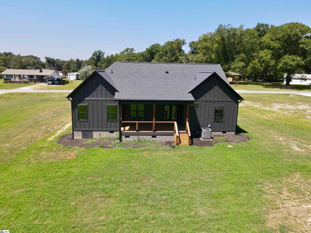 408 Edgewood Drive, Belton, SC 29627
