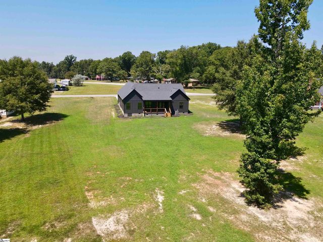 408 Edgewood Drive, Belton, SC 29627