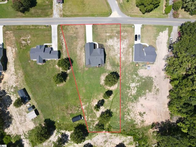 408 Edgewood Drive, Belton, SC 29627