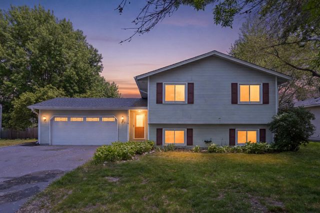 11116 Louisiana Court E, Champlin, MN 55316