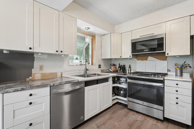 11116 Louisiana Court E, Champlin, MN 55316
