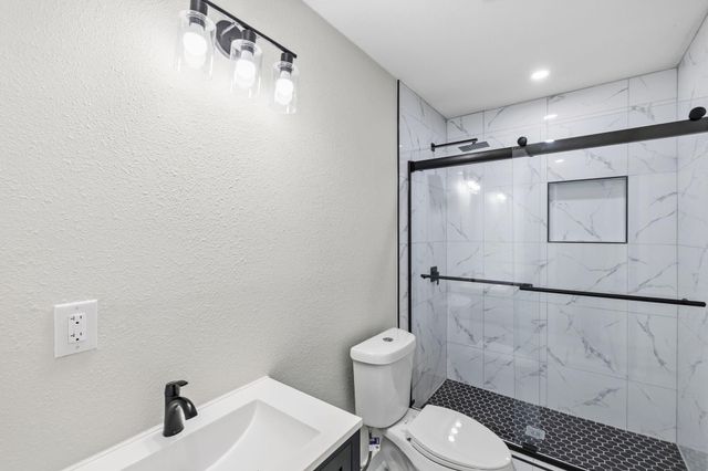 5213 Shirley Street, Baytown, TX 77521