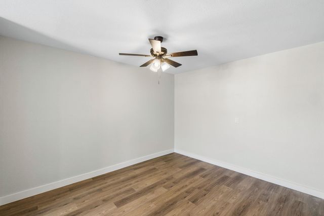 5213 Shirley Street, Baytown, TX 77521